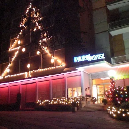Park ホテル